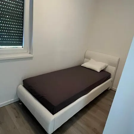 아파트 Apartma Korte
